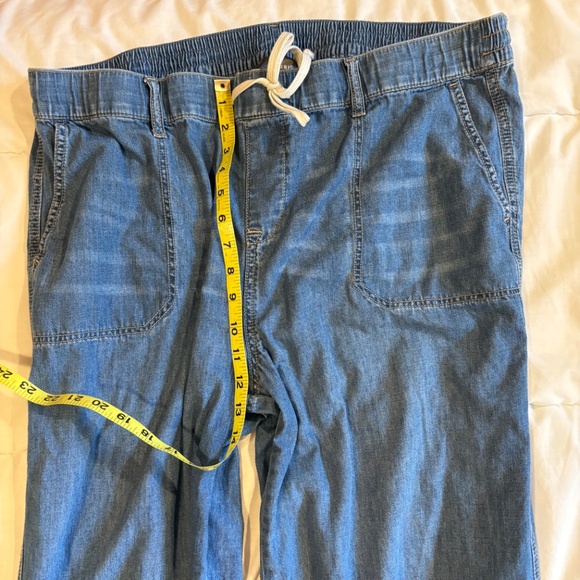 Torrid Wide Leg Jeans, Size 2x - Picture 4 of 7